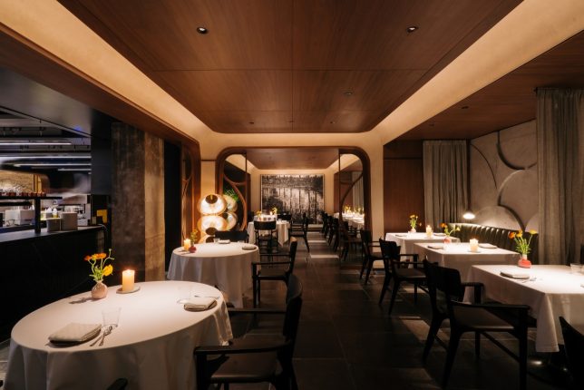 Le Pristine Singapore Interiors – 6 (Main Dining Room) [credit to Chantal Arnts]