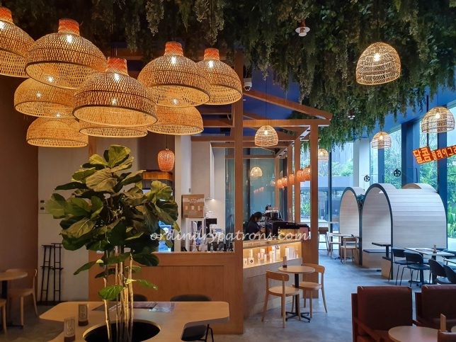 Dal.Komm Playground at Midtown Market