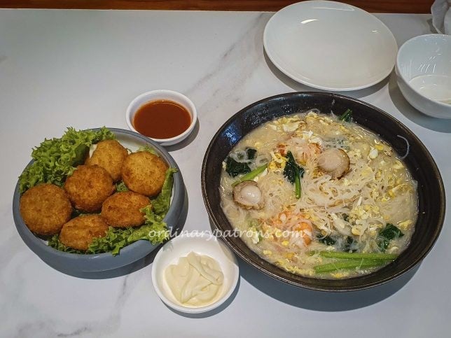Crispy Squid Prawn Cake & White Beehoon