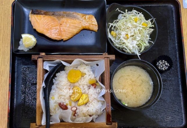 Shio Salmon Shokado set ($18.90) and Chicken Cutlet Shokado set ($16.90).