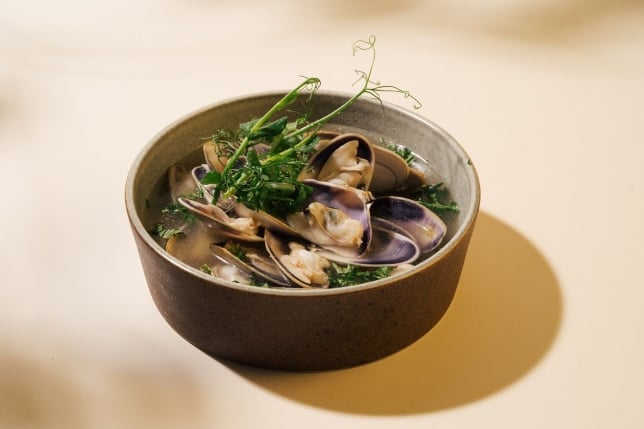 Sake-Steamed Australian Pipis