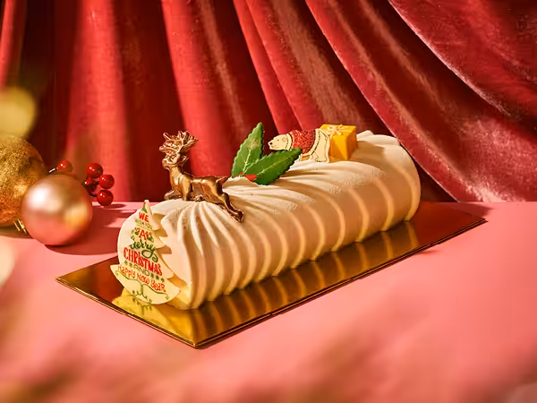 Tropic Noel Log Cake 