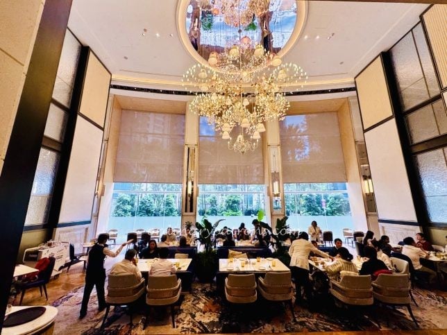 Sophia St Regis Singapore restaurant 