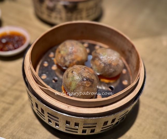 Jiang Nan Chun Four Seasons dim sum