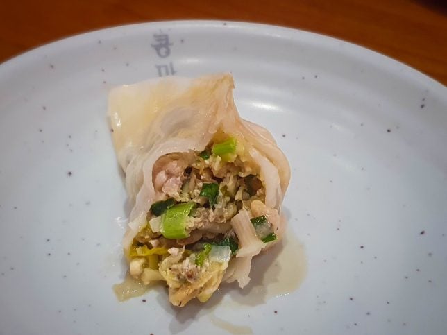 Kong Madam steamed dumplings 