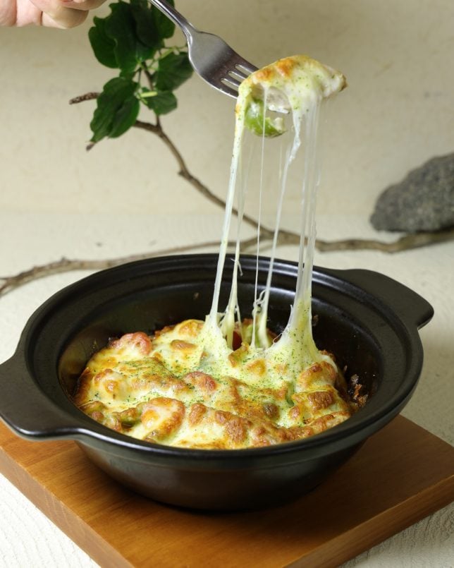 LingZhi  at Liat Towers (Photo Credit: LingZhi )