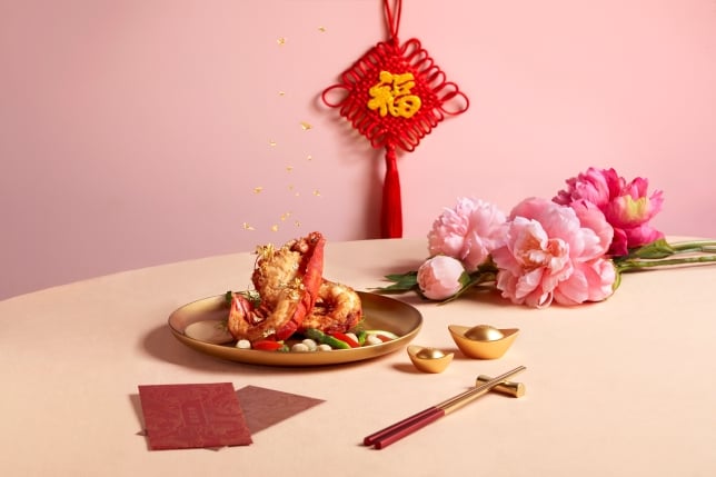 Verandah Rooftop Rotisserie - Golden Lava Cheese-baked Lobster