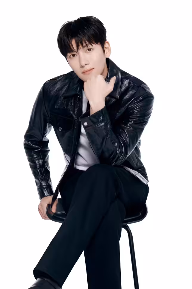  Ji Chang-wook w