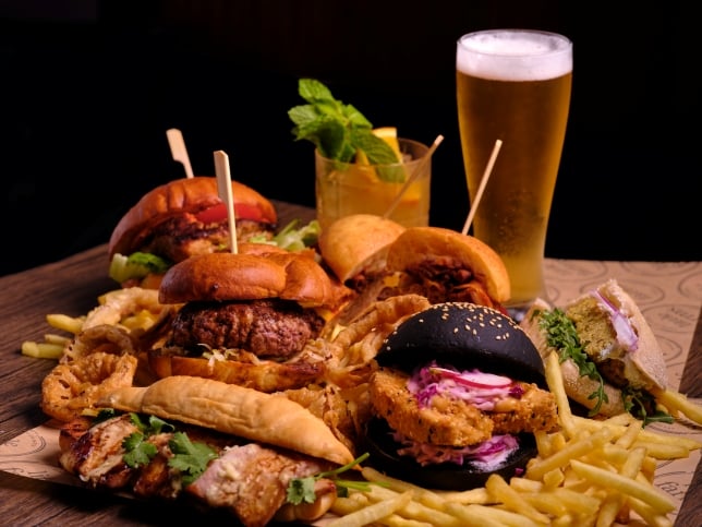 Burger World Tour - Little Farms