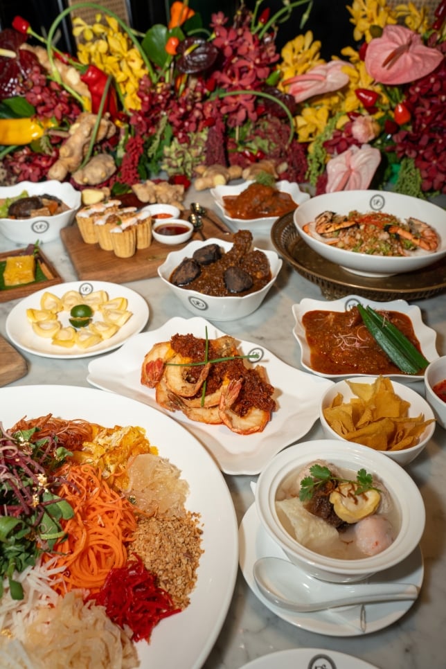 Festive celebrations in Violet Oon Singapore's private dining rooms (4)