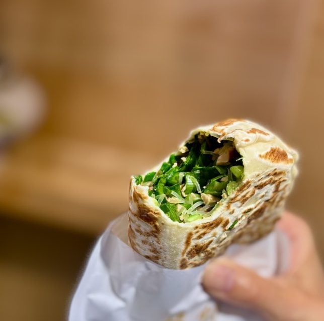 Taipei Jiu Yang chives dumpling shop ( 仰韮菜盒專賣店)