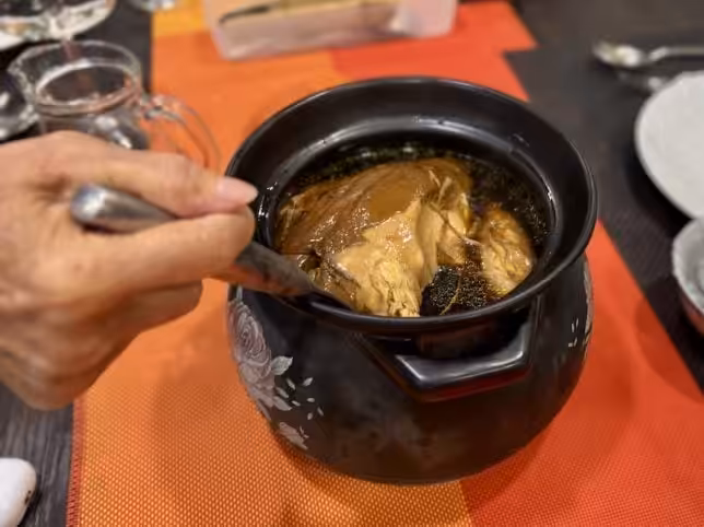 Liu Fu Si Fang Cai Private Dining chicken soup
