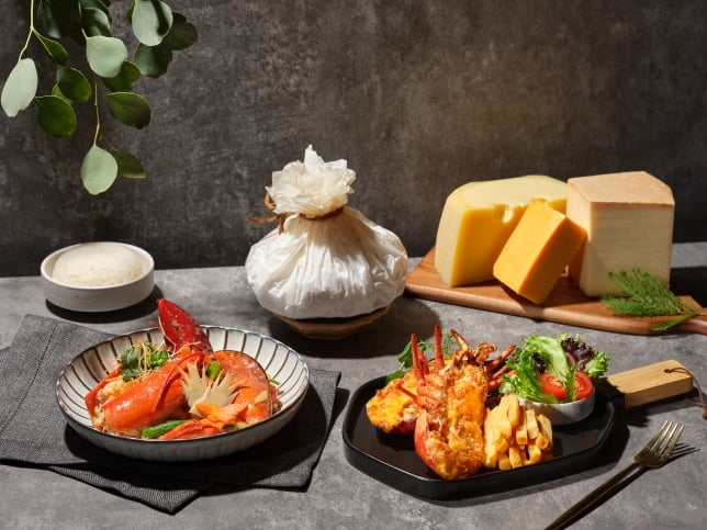 Maine Lobster En Papillote Ginger Scallion & Baked Maine Lobster Mornay