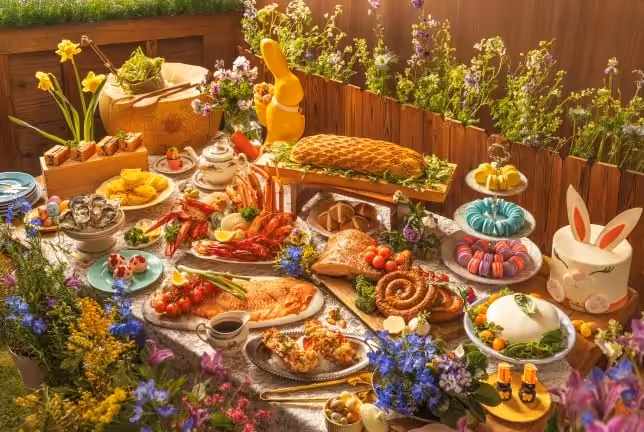 The House in Bloom - Easter in Bloom 