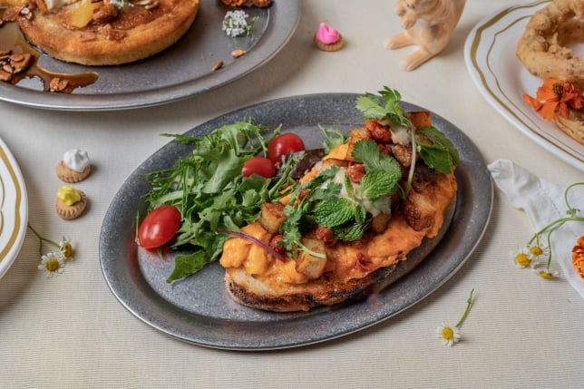 Tikki Toast at Park Side