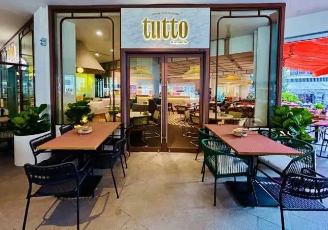 Tutto 
