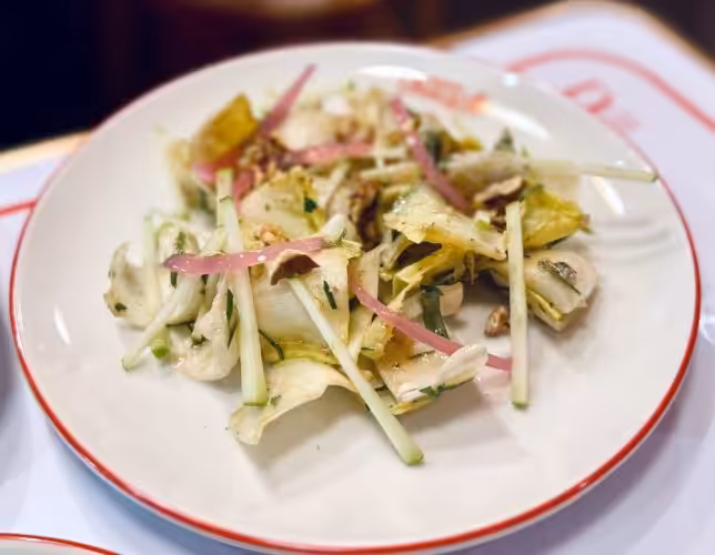 Salade d’Endives (endive Salad with walnuts and green apple $12).