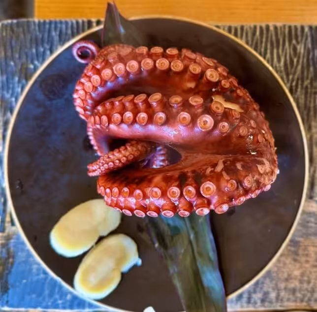 Jungdamun Bossam Bukchon restaurant Seoul octopus