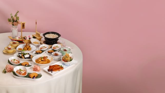 Red House Seafood Parents Day Set - Credit Red House Seafood