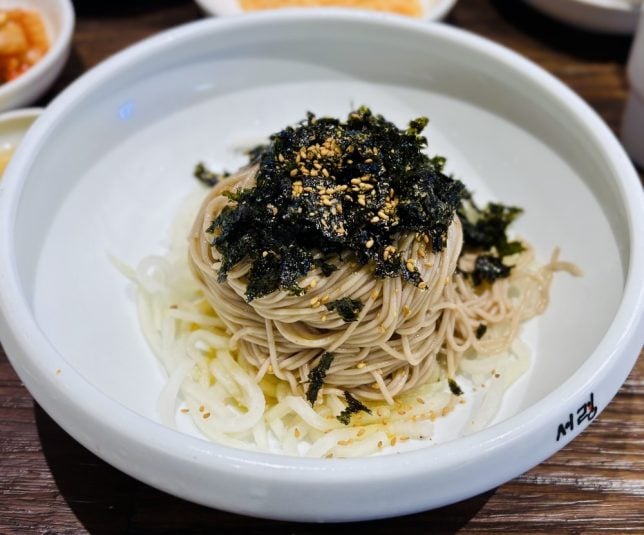 Seoryung Lotte World Mall (서령) Seoul perilla oil noodles