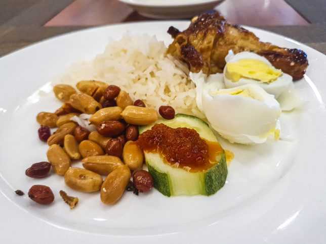 Breakfast at Permaisuri Coffee House, Imperial Hotel Miri