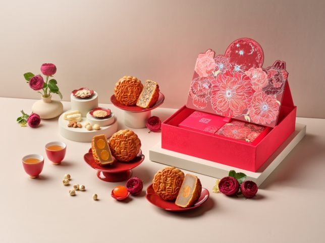 Li Bai Assorted Baked Mooncakes