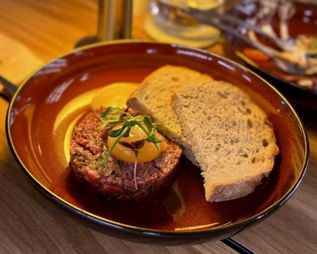 That Wine Place Holland Village beef