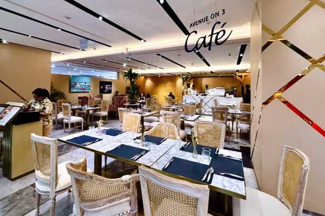 Breakfast at Orchard Road Paragon