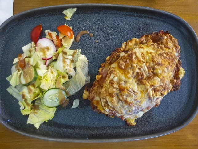 Croissant with Ham & Gruyรจre