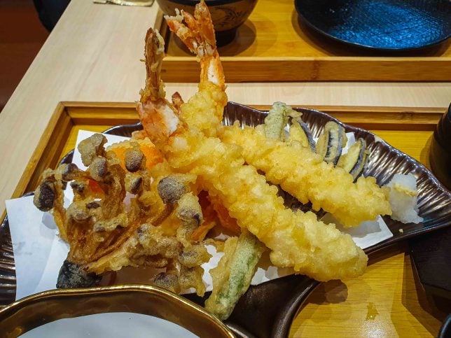 Prawn & Vegetable Tempura Set