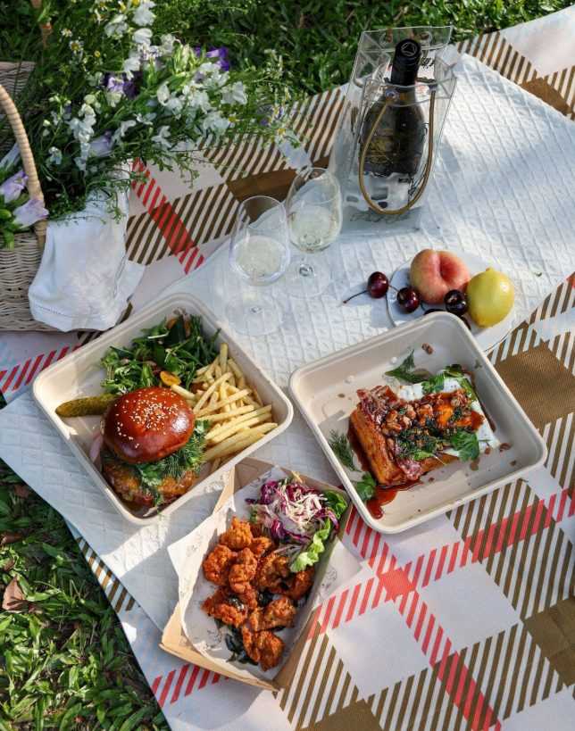 Park Side Rent-A-Picnic