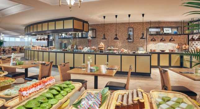 Asian Market Cafรฉ