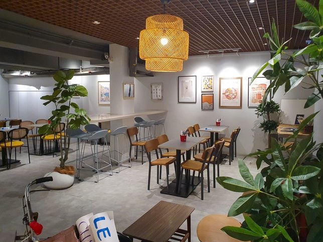 Le Petit Katong V