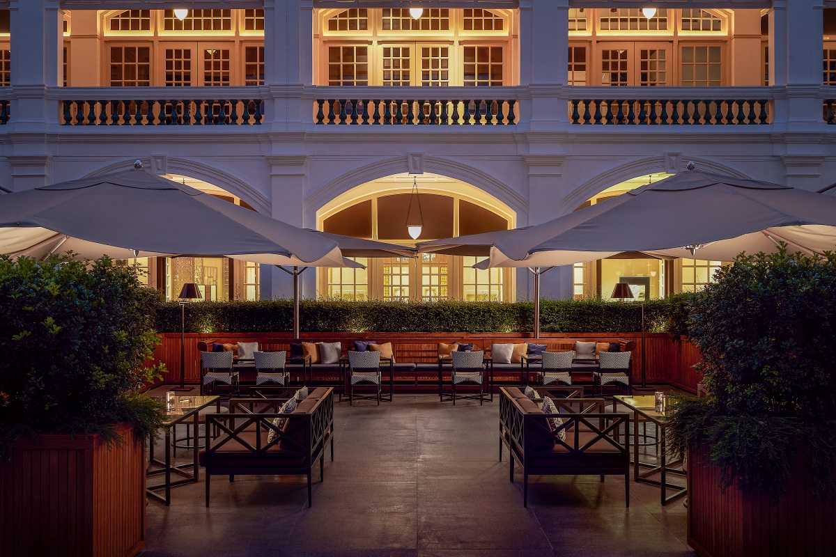 Seating Area - Raffles Courtyard
