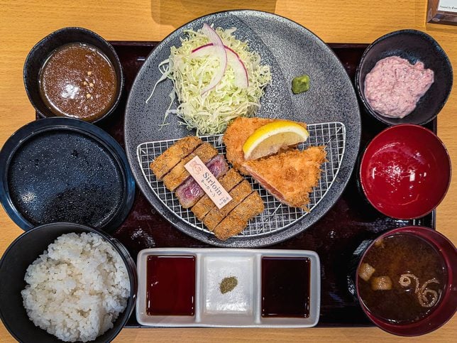 Sirloin & Salmon Lunch Set
