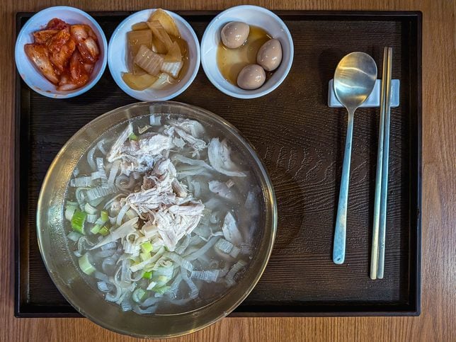 Chicken Kalguksu - with banchan