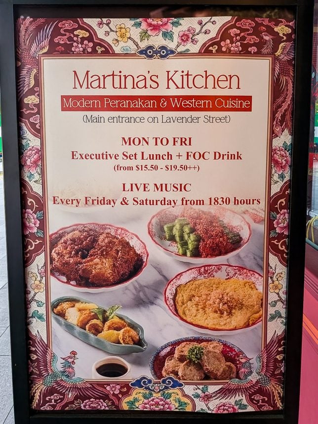 Martina's Kitchen Set Lunch