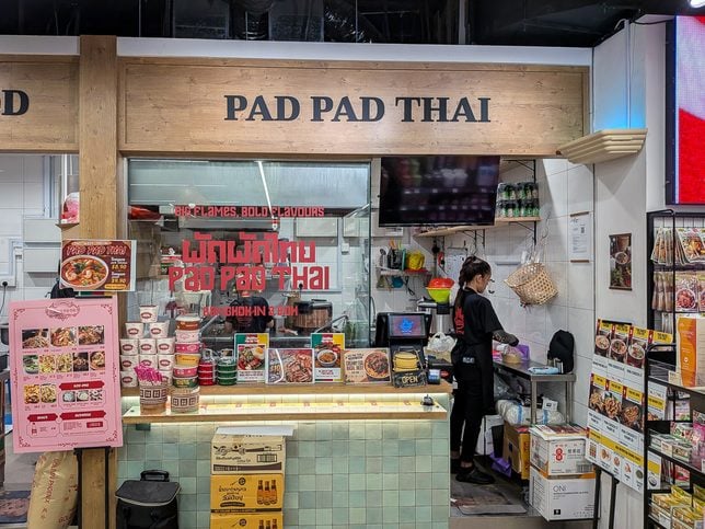Pad Pad Thai at Aperia Mall