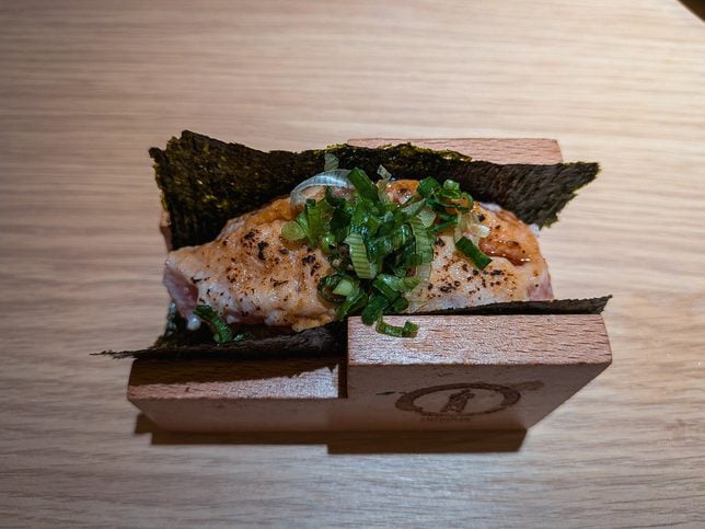 Negitoro Handroll i