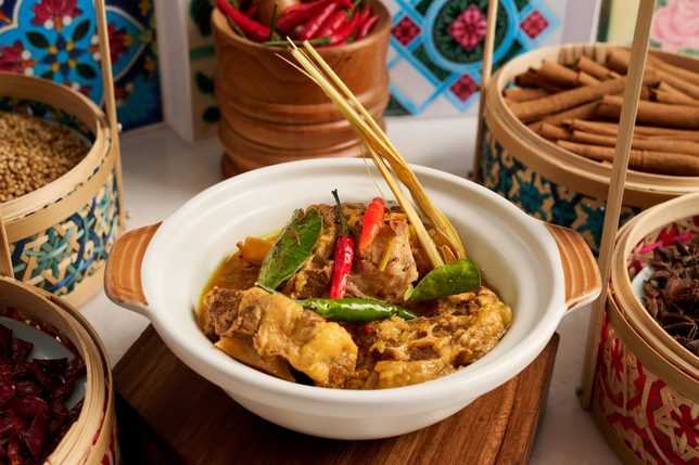 Traditional Oxtail Soup - Asian Market Café