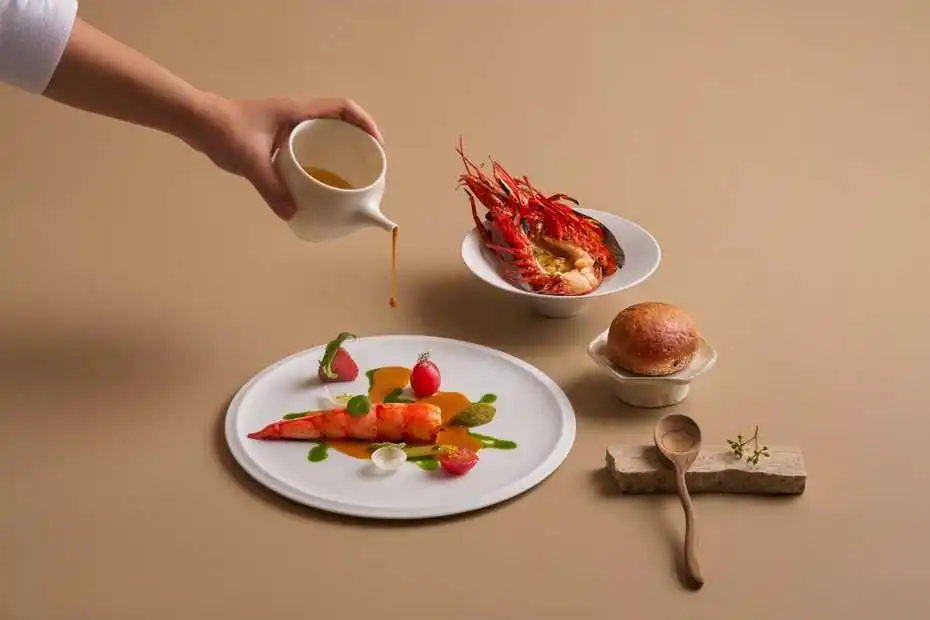 Aro Restaurant
